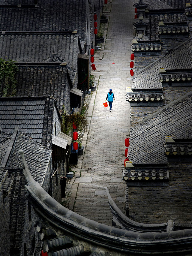 1—《過街》 上海 沈清.jpg